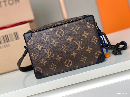 WIS SOFT LOUIS VUITTON TRUNK 0823